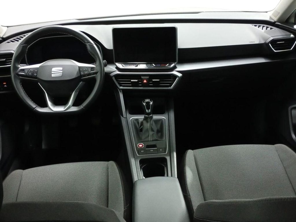 SEAT LEON ST Diesel 2025 segunda-mano Jaén