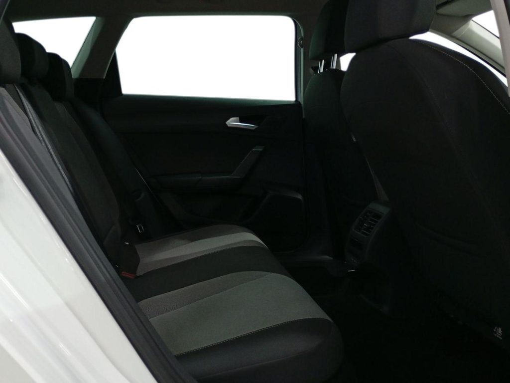 SEAT LEON ST Diesel 2025 segunda-mano Jaén