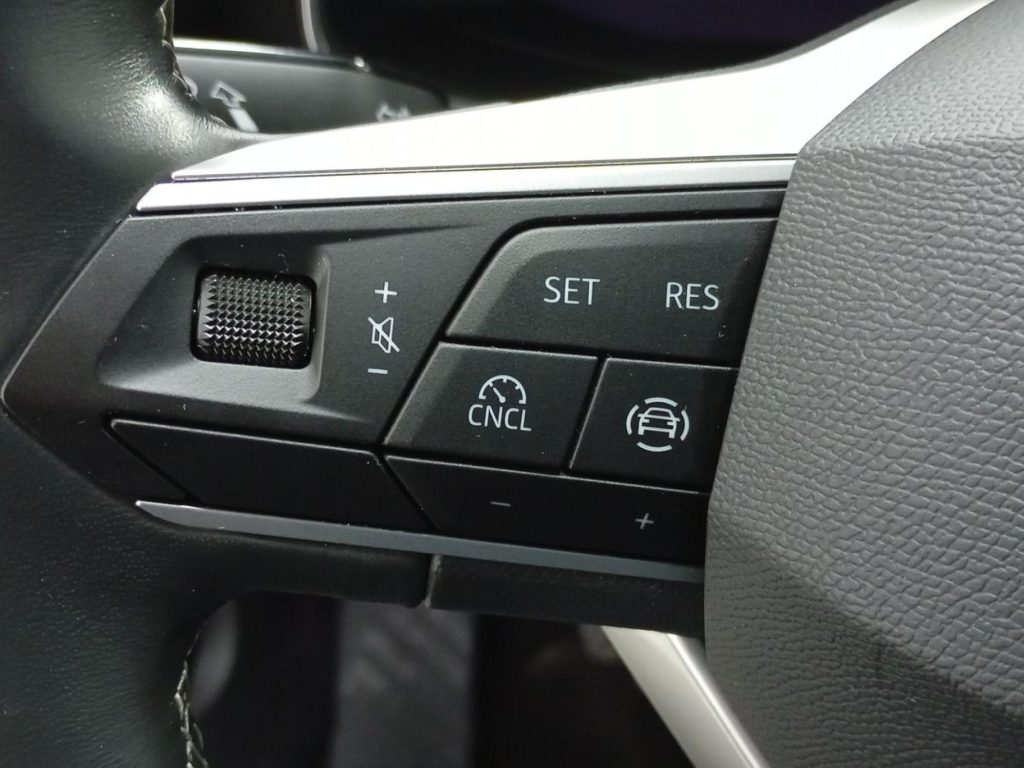 SEAT LEON ST Diesel 2025 segunda-mano Jaén
