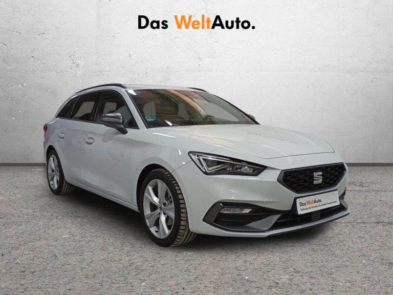SEAT LEON ST Hibrido 2023 segunda-mano Jaén