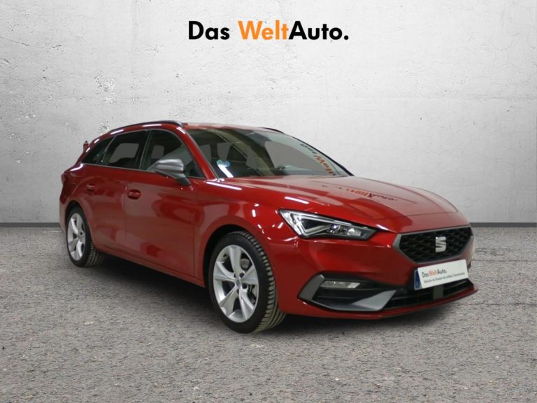 SEAT LEON ST Hibrido 2024 segunda-mano Jaén