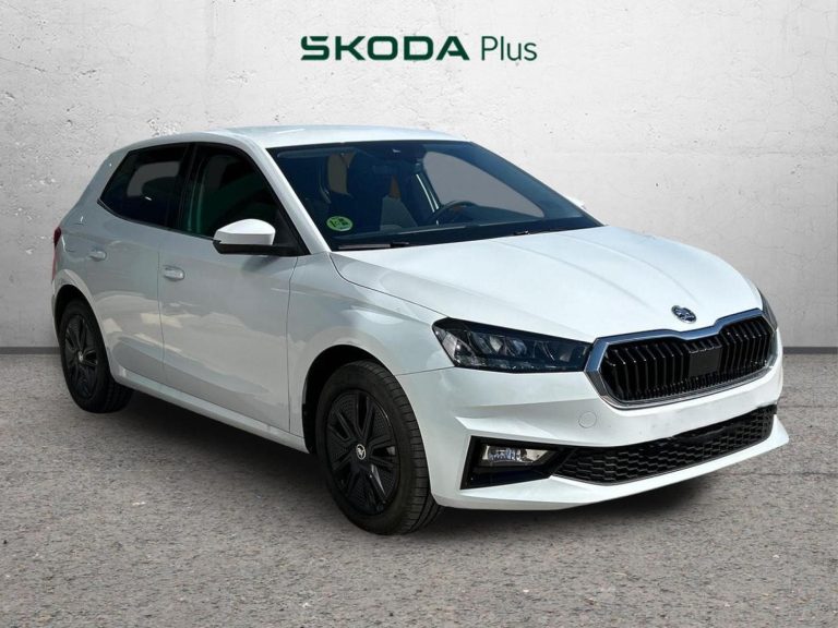 SKODA FABIA Gasolina 2025 km 0 Jaén