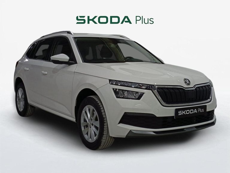 SKODA KAMIQ Gasolina 2023 segunda-mano Jaén