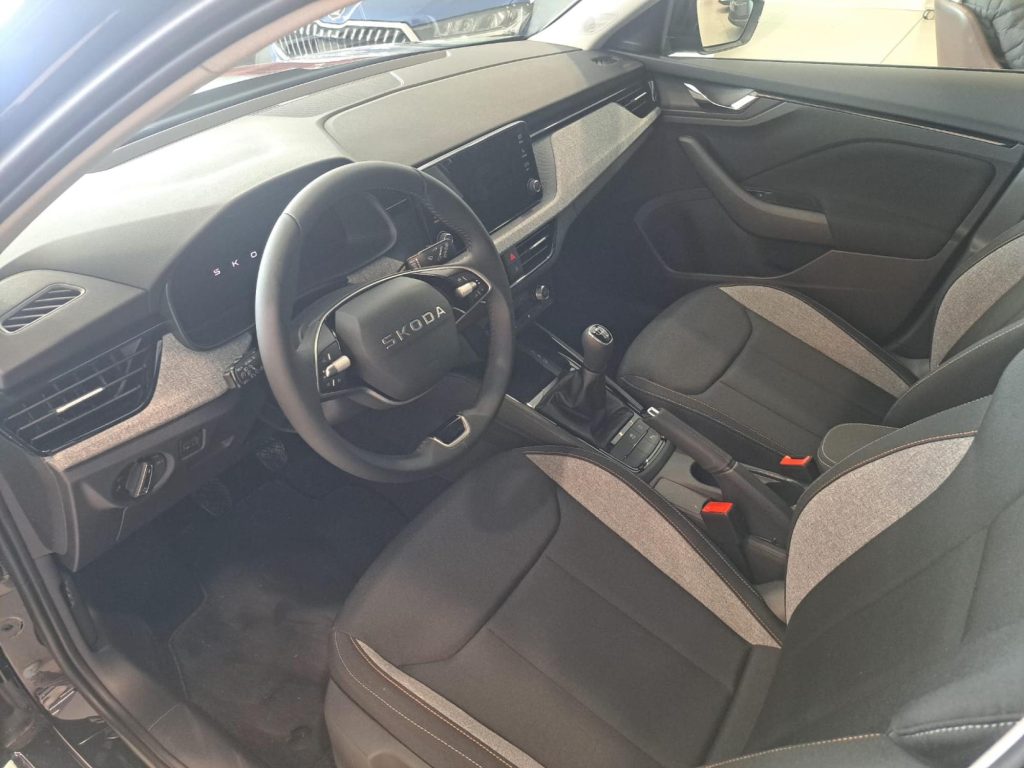 SKODA KAMIQ Gasolina nuevo entrega inmediata Jaén