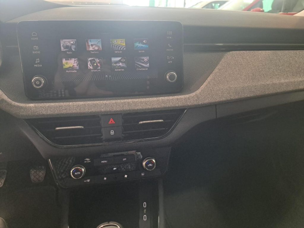 SKODA KAMIQ Gasolina nuevo entrega inmediata Jaén
