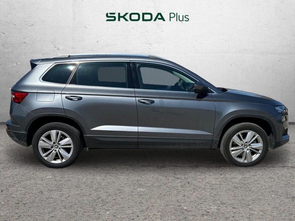SKODA KAROQ Diesel 2025 km 0 Jaén