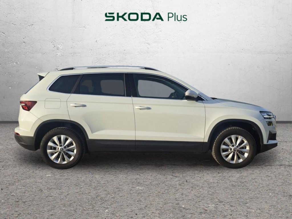 SKODA KAROQ Diesel 2025 km 0 Jaén