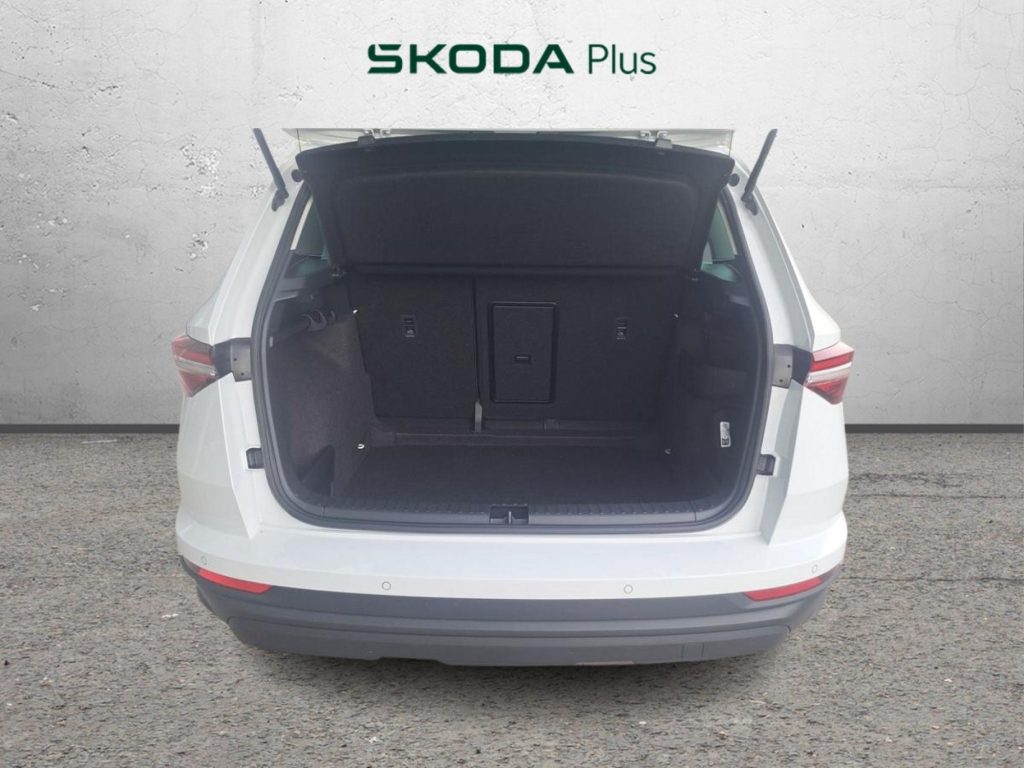 SKODA KAROQ Diesel 2025 km 0 Jaén