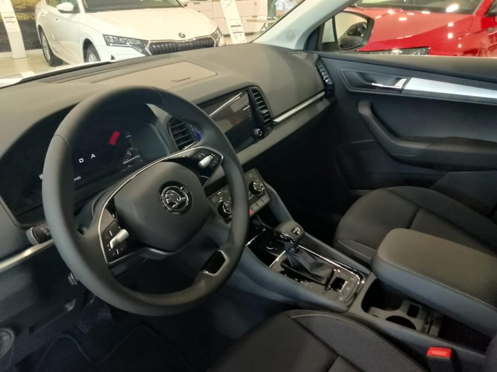 SKODA KAROQ Diesel nuevo entrega inmediata Jaén