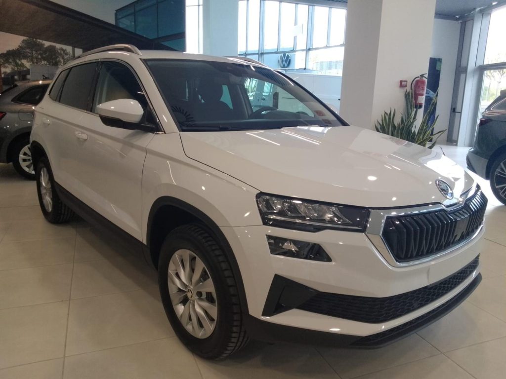 SKODA KAROQ Diesel nuevo entrega inmediata Jaén