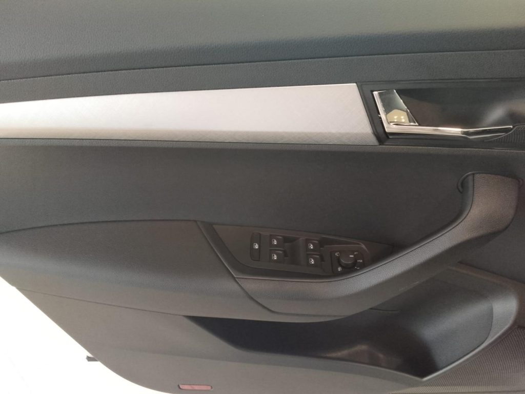 SKODA KAROQ Diesel nuevo entrega inmediata Jaén