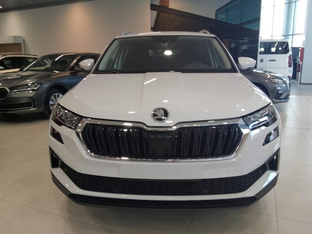 SKODA KAROQ Diesel nuevo entrega inmediata Jaén