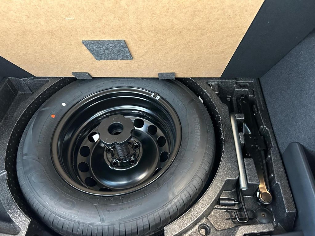 SKODA KAROQ Gasolina nuevo entrega inmediata Jaén