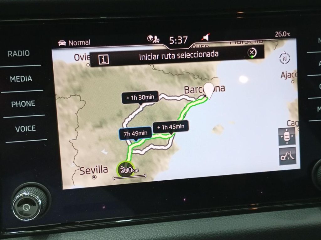 SKODA KODIAQ Diesel 2022 segunda-mano Jaén
