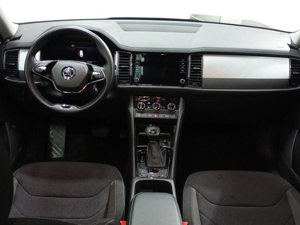 SKODA KODIAQ Diesel 2022 segunda-mano Jaén