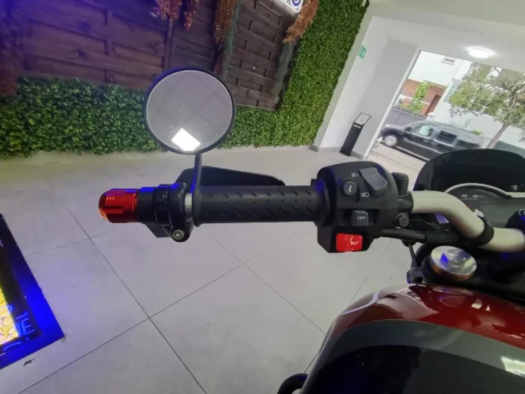 TRIUMPH SPEED Gasolina 2025 km 0 Granada