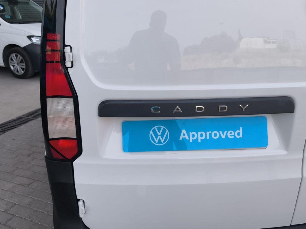 VOLKSWAGEN CADDY Diesel 2023 segunda-mano Jaén