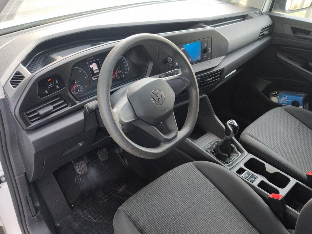 VOLKSWAGEN CADDY Diesel 2023 segunda-mano Jaén