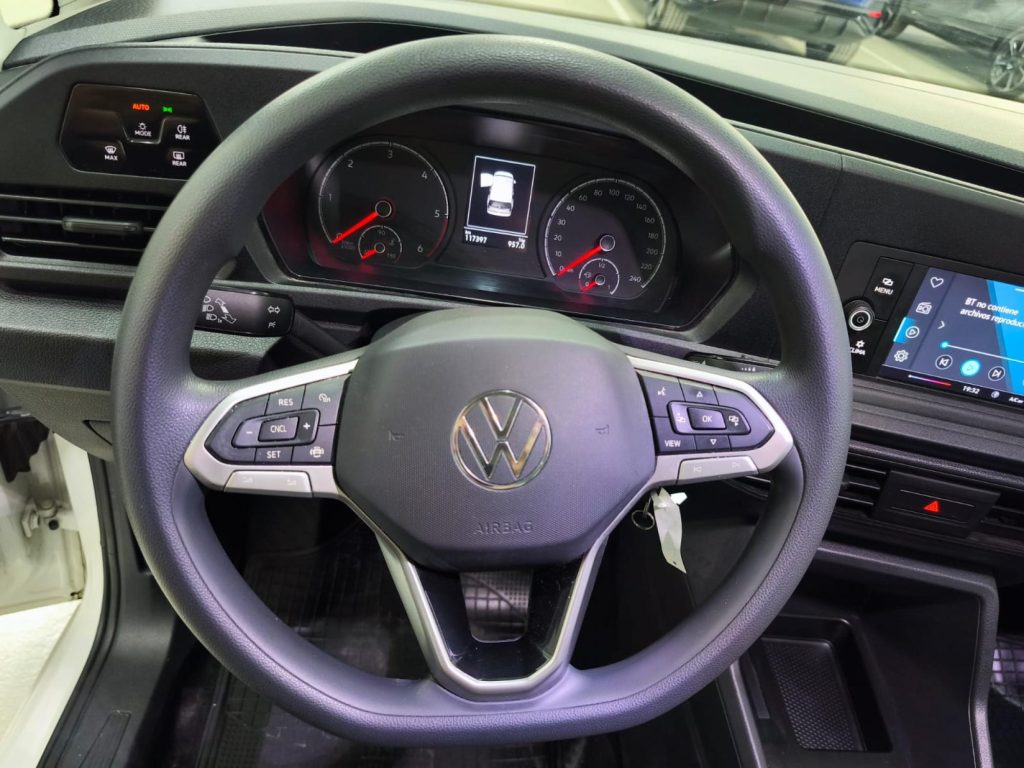 VOLKSWAGEN CADDY Diesel 2023 segunda-mano Jaén
