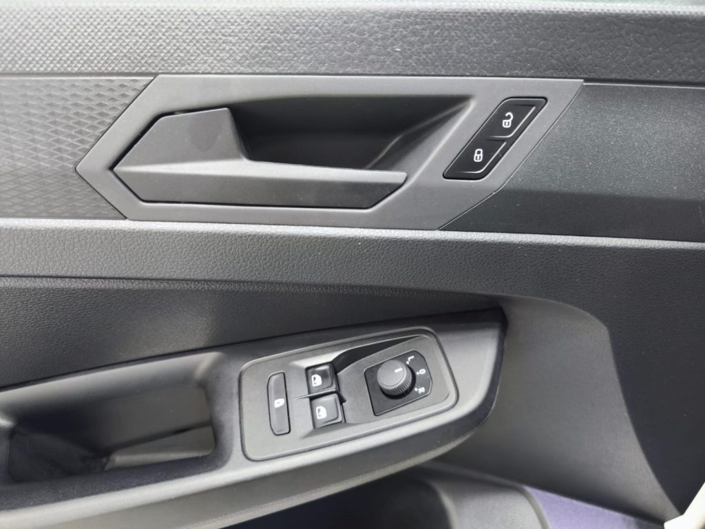 VOLKSWAGEN CADDY Diesel 2023 segunda-mano Jaén