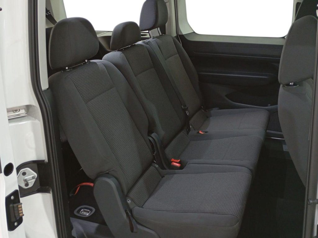 VOLKSWAGEN CADDY MAXI Gasolina 2025 km 0 Jaén