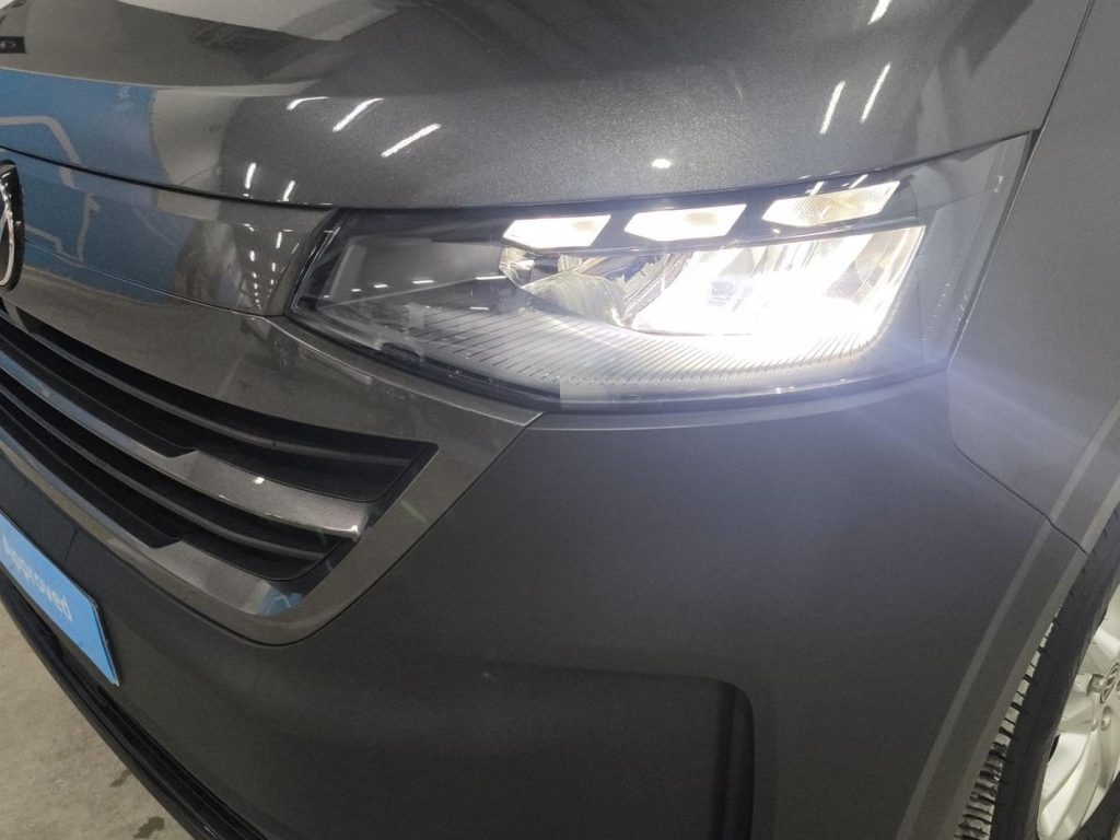 VOLKSWAGEN CARAVELLE Diesel 2025 km 0 Jaén