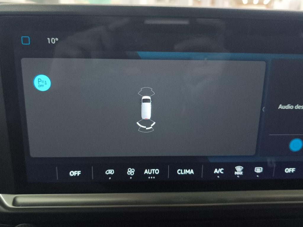 VOLKSWAGEN CARAVELLE Diesel 2025 km 0 Jaén