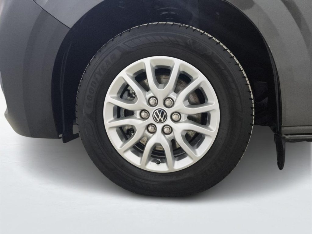 VOLKSWAGEN CARAVELLE Diesel 2025 km 0 Jaén