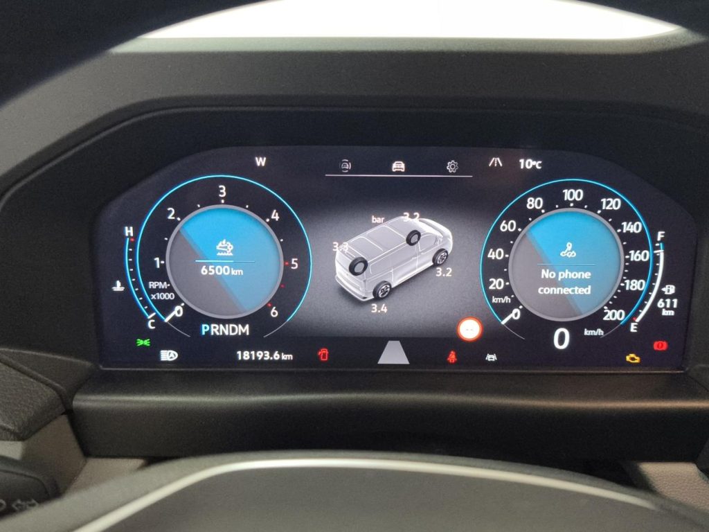 VOLKSWAGEN CARAVELLE Diesel 2025 km 0 Jaén