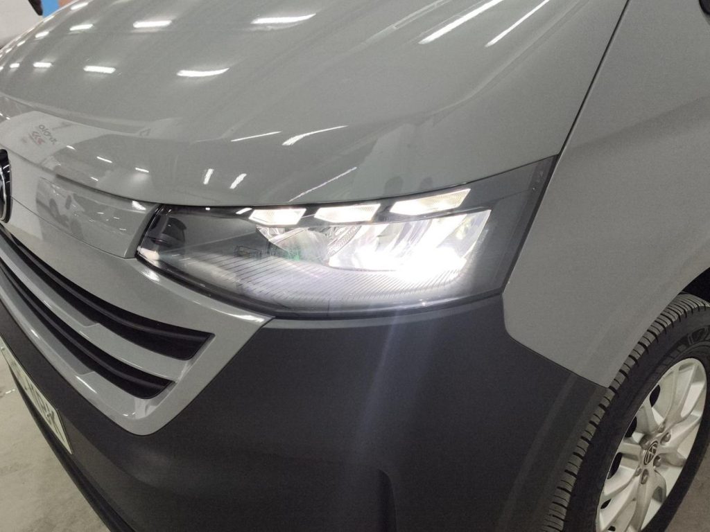 VOLKSWAGEN CARAVELLE Diesel 2025 km 0 Jaén