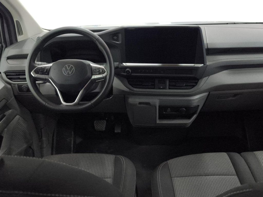 VOLKSWAGEN CARAVELLE Diesel 2025 km 0 Jaén