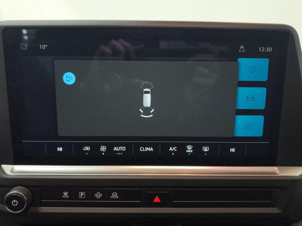 VOLKSWAGEN CARAVELLE Diesel 2025 km 0 Jaén