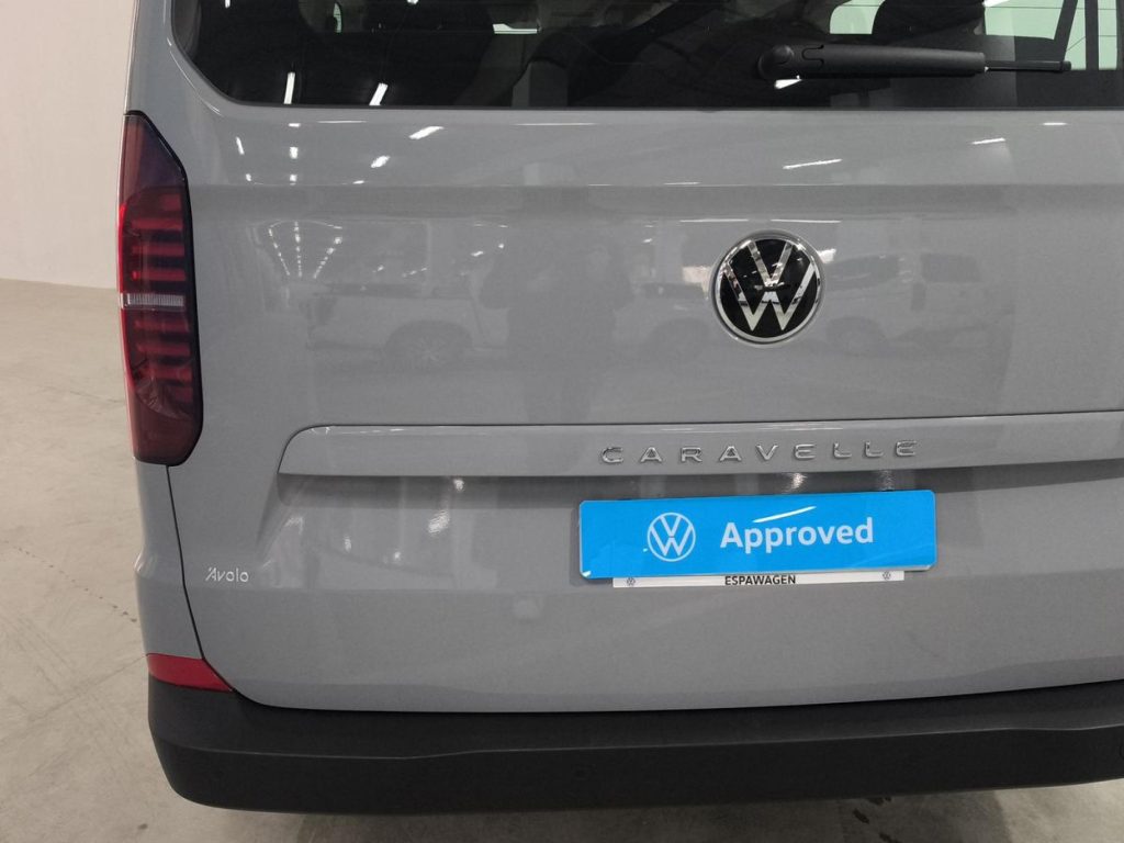 VOLKSWAGEN CARAVELLE Diesel 2025 km 0 Jaén