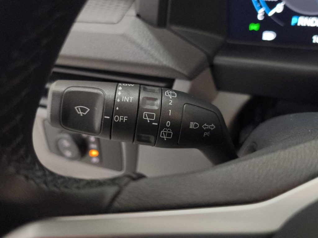 VOLKSWAGEN CARAVELLE Diesel 2025 km 0 Jaén