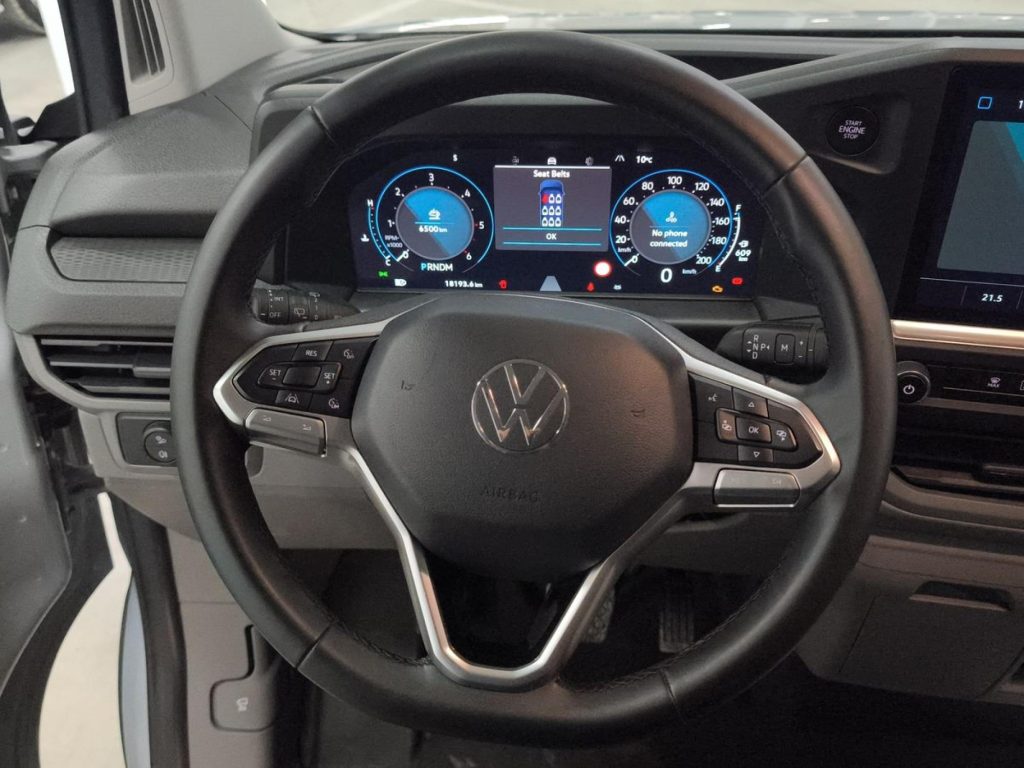 VOLKSWAGEN CARAVELLE Diesel 2025 km 0 Jaén