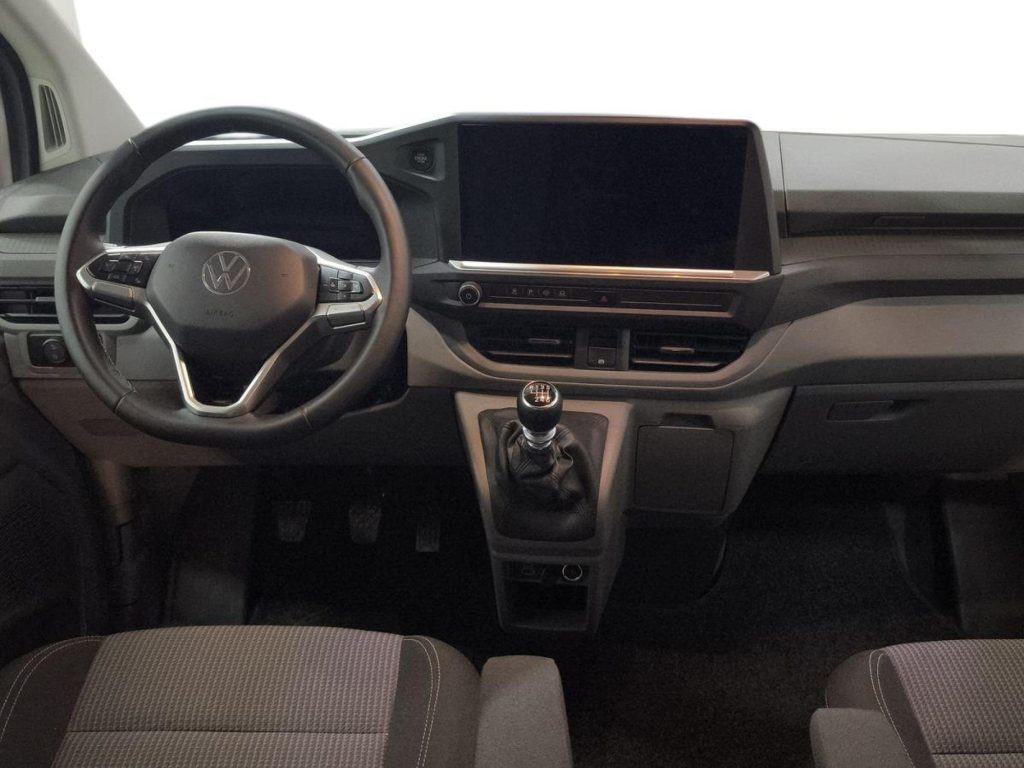 VOLKSWAGEN CARAVELLE Diesel 2025 km 0 Jaén