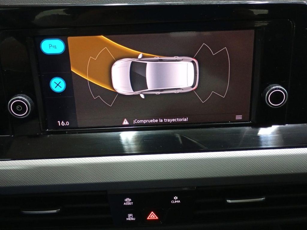 VOLKSWAGEN GOLF Diesel 2021 segunda-mano Jaén
