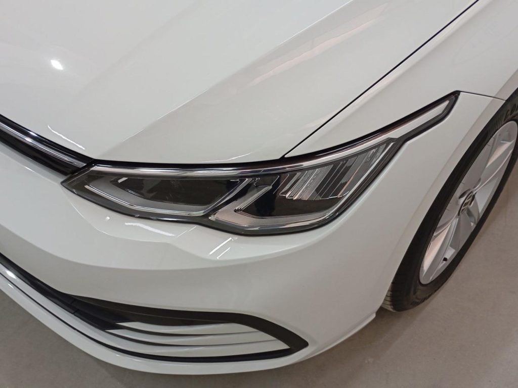 VOLKSWAGEN GOLF Diesel 2022 segunda-mano Jaén