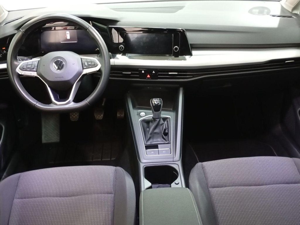 VOLKSWAGEN GOLF Diesel 2022 segunda-mano Jaén
