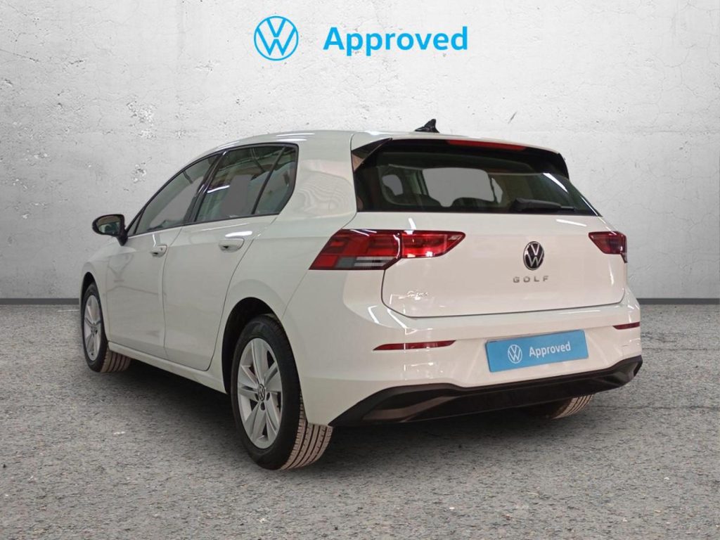 VOLKSWAGEN GOLF Diesel 2022 segunda-mano Jaén