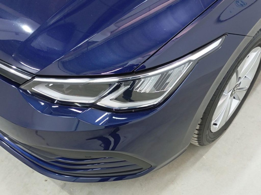 VOLKSWAGEN GOLF Diesel 2023 segunda-mano Granada
