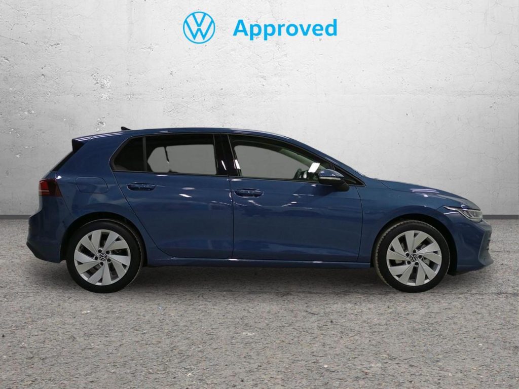 VOLKSWAGEN GOLF Diesel 2025 segunda-mano Jaén