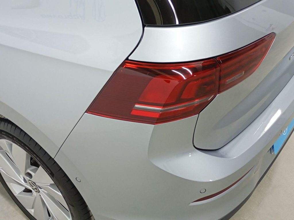 VOLKSWAGEN GOLF Diesel 2025 segunda-mano Jaén