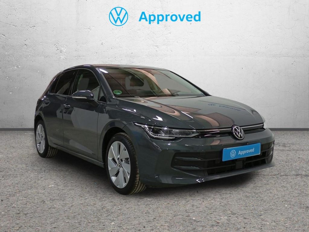 VOLKSWAGEN GOLF Diesel 2025 segunda-mano Jaén