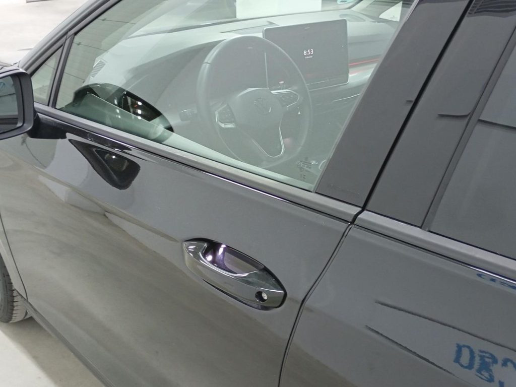VOLKSWAGEN GOLF Diesel 2025 segunda-mano Jaén