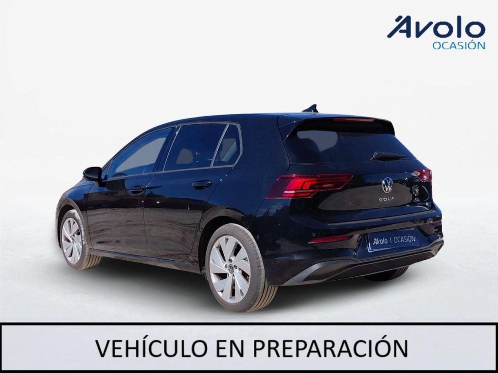 VOLKSWAGEN GOLF Diesel 2025 segunda-mano Jaén