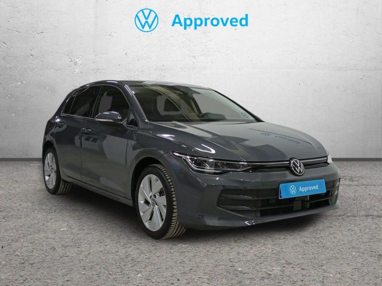 VOLKSWAGEN GOLF Gasolina 2025 segunda-mano Jaén