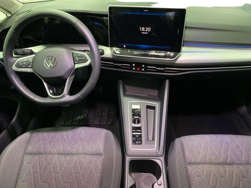 VOLKSWAGEN GOLF Hibrido enchufable 2025 km 0 Jaén