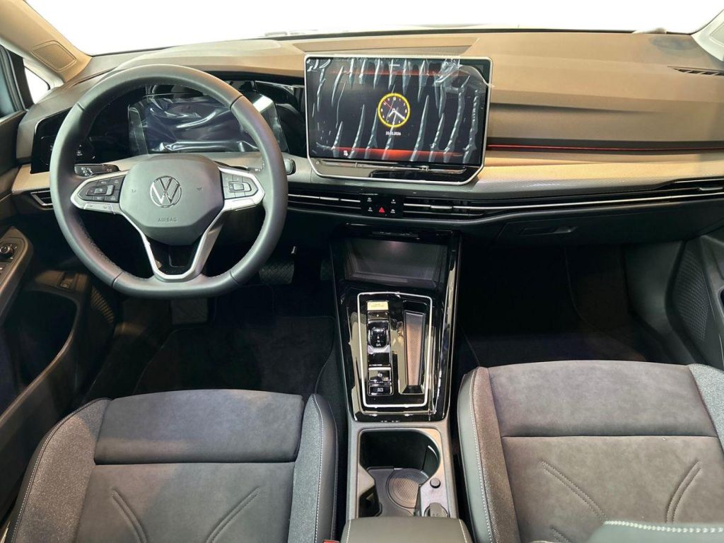 VOLKSWAGEN GOLF Hibrido enchufable 2025 km 0 Jaén