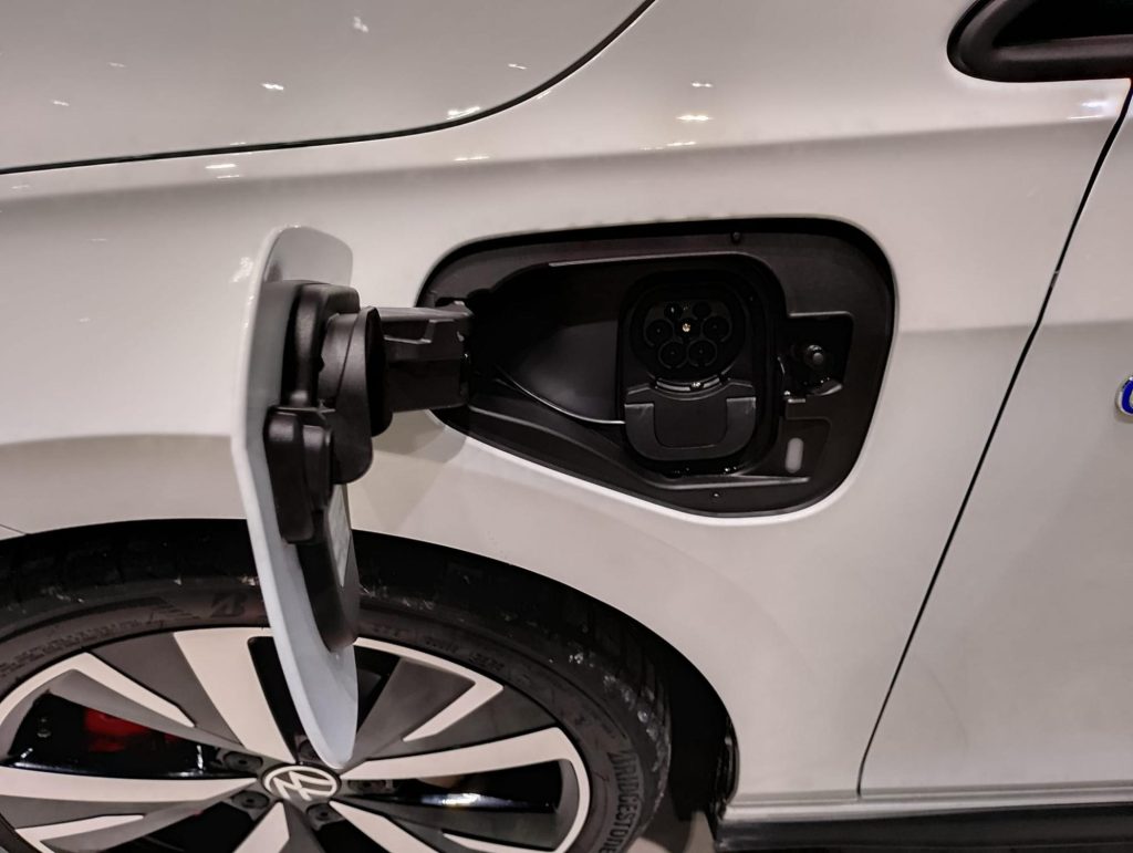 VOLKSWAGEN GOLF Hibrido enchufable nuevo entrega inmediata Jaén